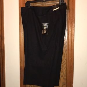 NWT Women’s Gaucho pants